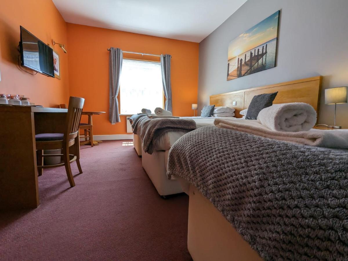 Hotel The Earl Of Derby à CBG Extérieur photo